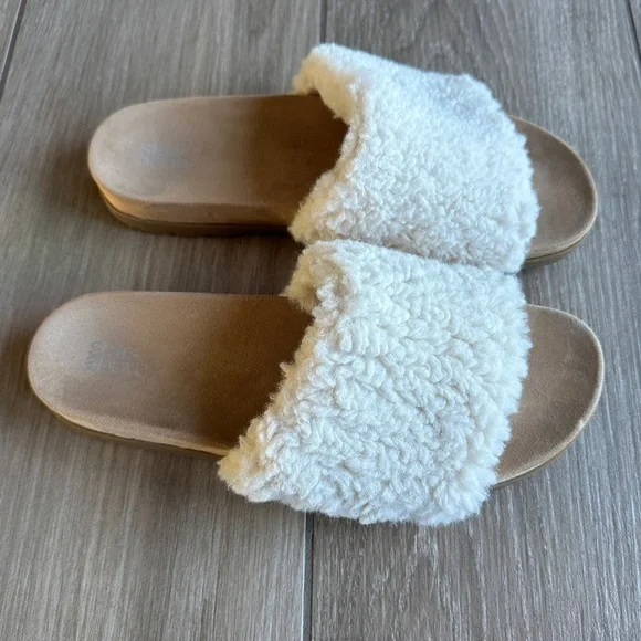 NEW Stars Above Slip On Slide Sandals Size 9 - Picture 2 of 9